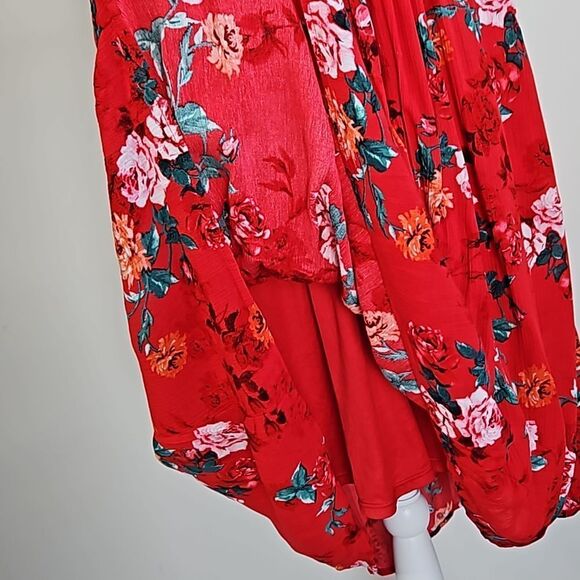 Torrid Red Floral Plus Size A-Line Dress Lace Detail w/ Pockets Size 2X - Picture 7 of 13